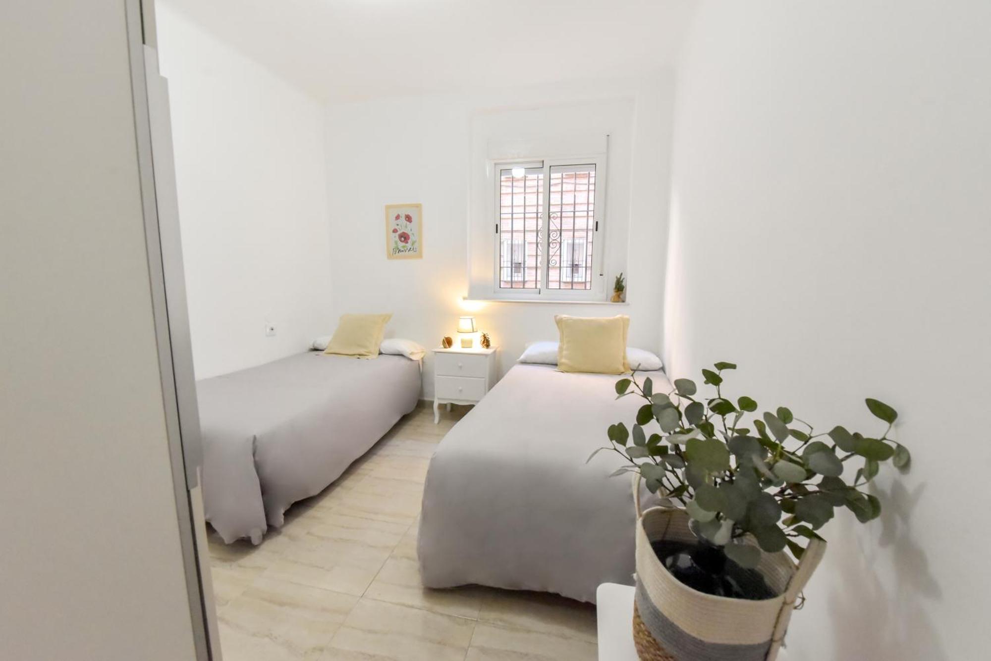 Large Functional Apartment! 塞维利亚 外观 照片