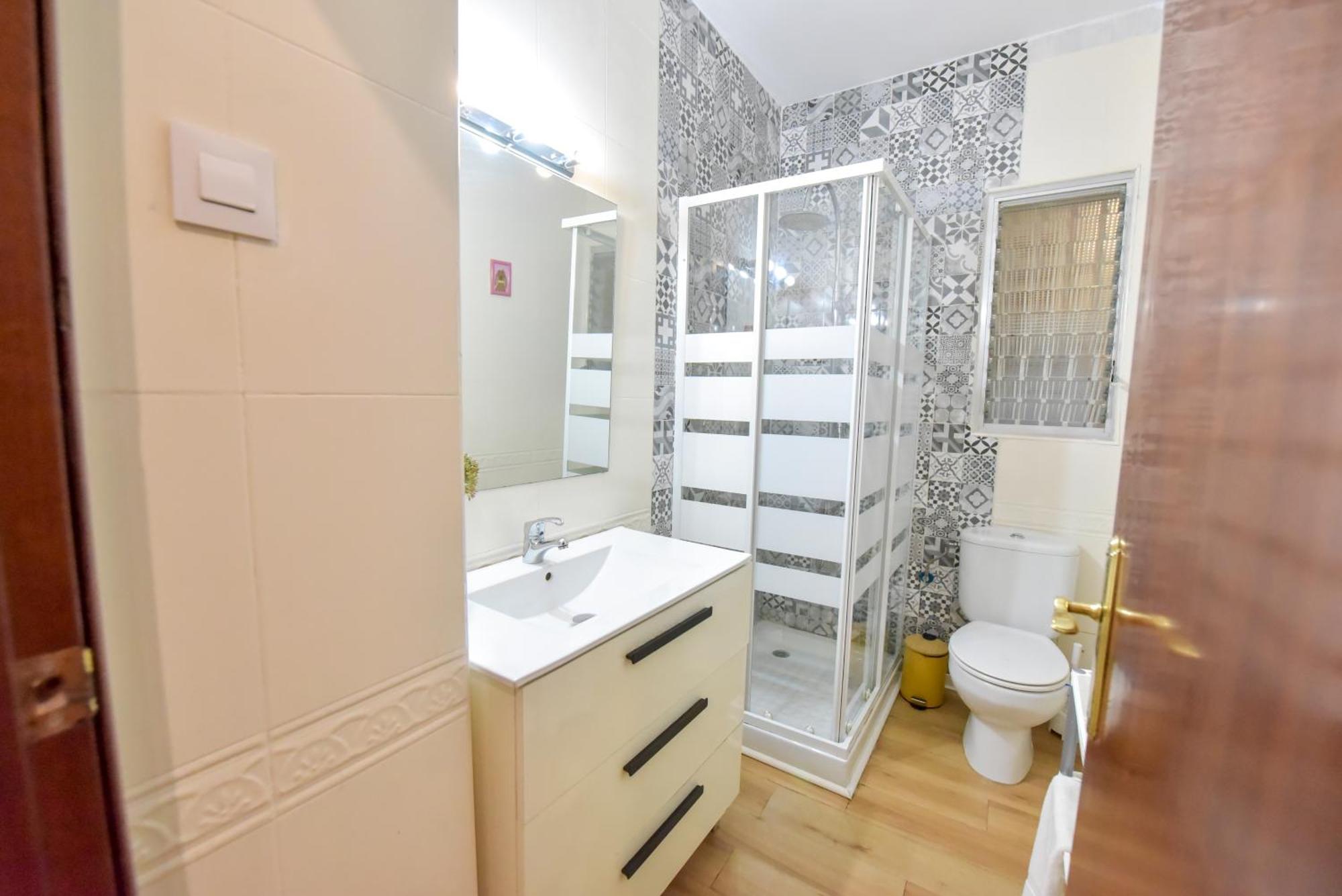 Large Functional Apartment! 塞维利亚 外观 照片